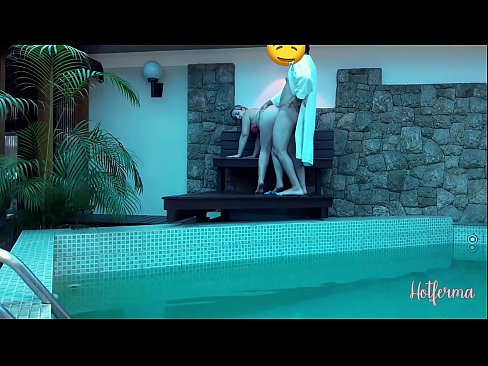 ❤️ Šef poziva sobaricu na bazen, ali nije mogao odoljeti vrućini Jebeni video na hr.123sex.ru